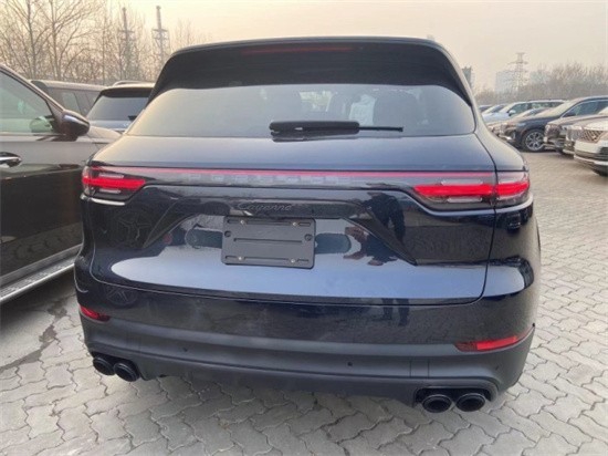 包含2021款保时捷卡宴turbo的词条